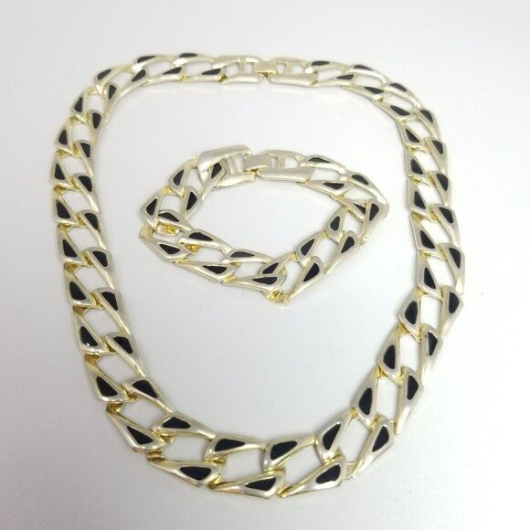 Vintage Black Enamel and Gold Tone Chain Necklace and Bracelet Set, Retro Estate - Picture 7 of 8